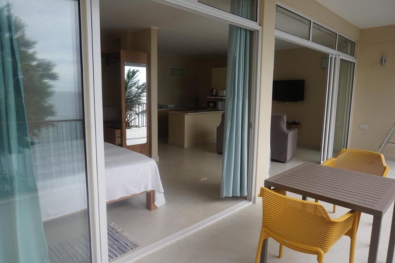 Maka Bay Self Catering Apartment Victoria Exterior foto