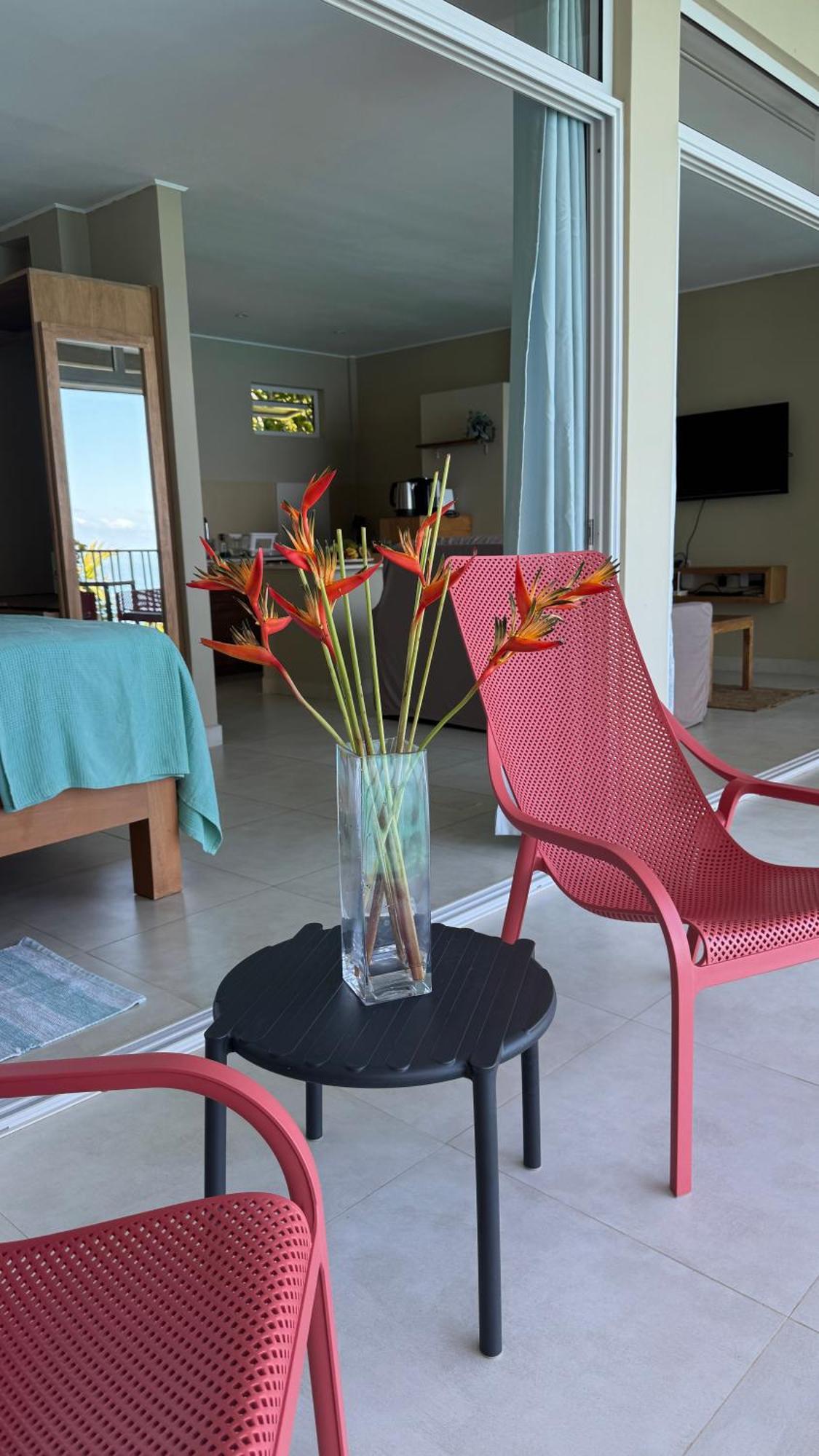 Maka Bay Self Catering Apartment Victoria Exterior foto